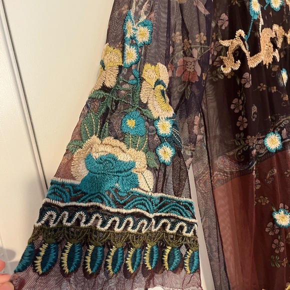 Johnny Was Women Renley Mesh Embroidered Blouse Large Sheer Floral MSRP $305 NWT - Picture 6 of 13